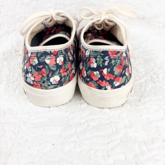 SeaVees® x J.Crew Legend Liberty Poppy Flowers Sneakers Sz 8 - Picture 4 of 8